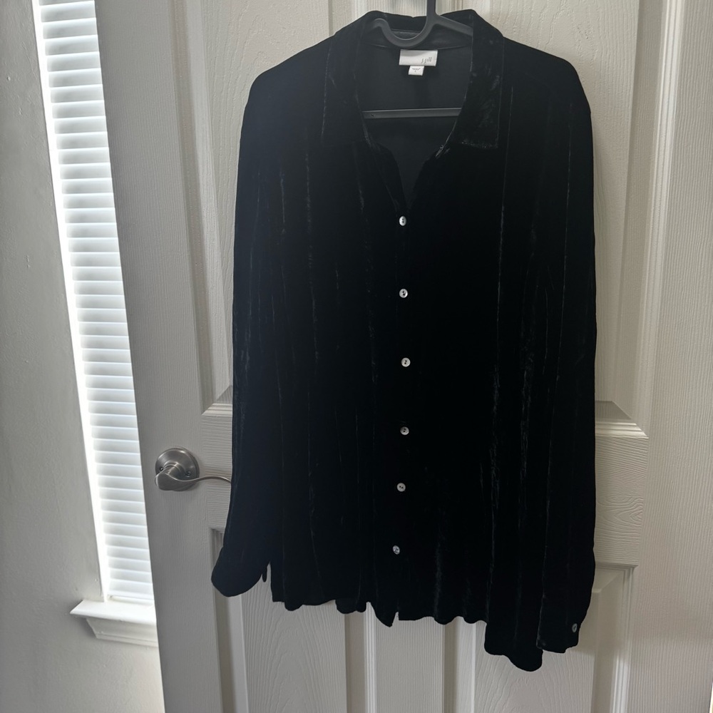 JJill Women’s Velvet Black Button Down Shirt Large
